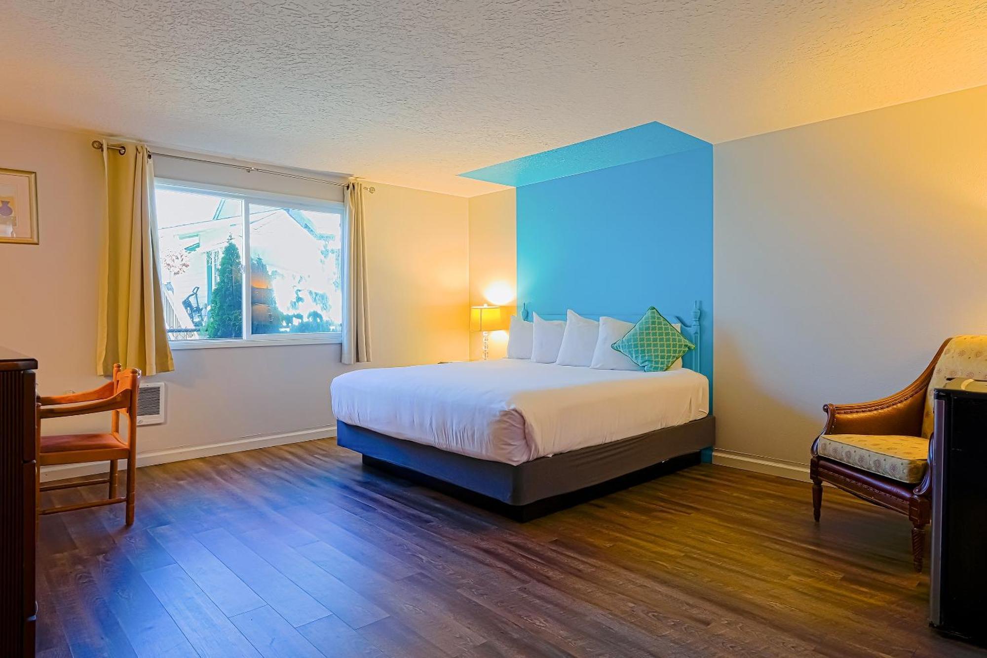 Coast River Inn By Oyo Seaside Luaran gambar